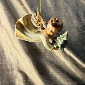 Charming Angel Ornament with Green Tree